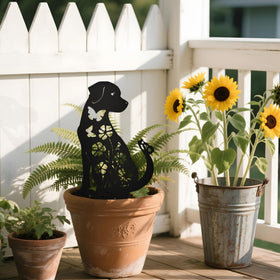 Fectzuea easy-install dog garden stake for quick setup.