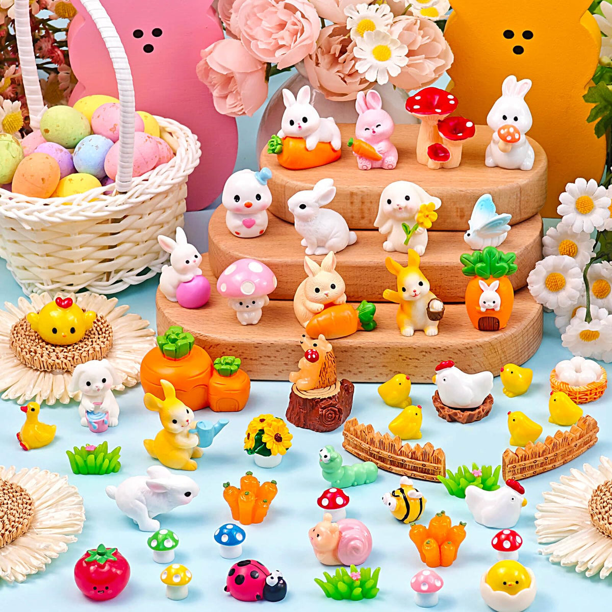 Feivando mini resin figures decorate desks and shelves with enduring color