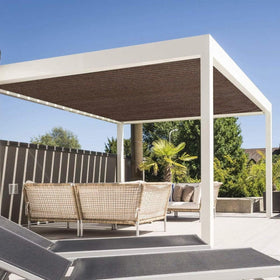 FFKQBH backyard patio shade solution for relaxation.