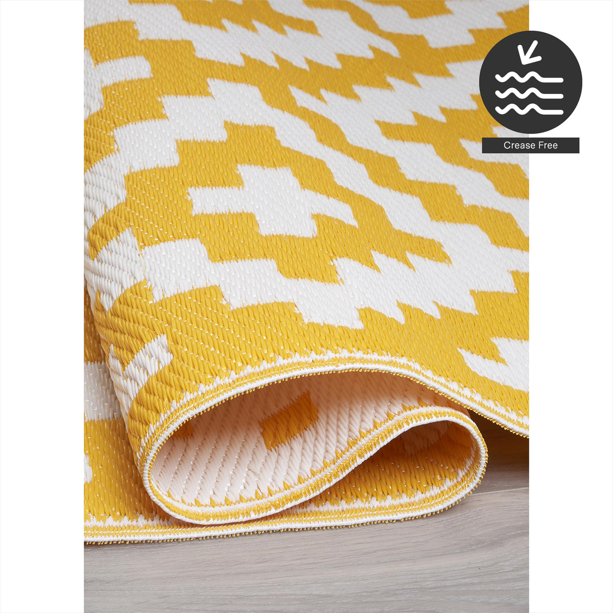 FH Home rolled packaging prevents creases; includes elastic storage bands.