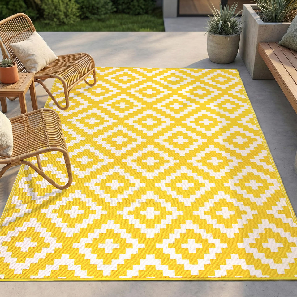 FH Home outdoor rug with aztec yellow and white pattern, waterproof and patio-ready.