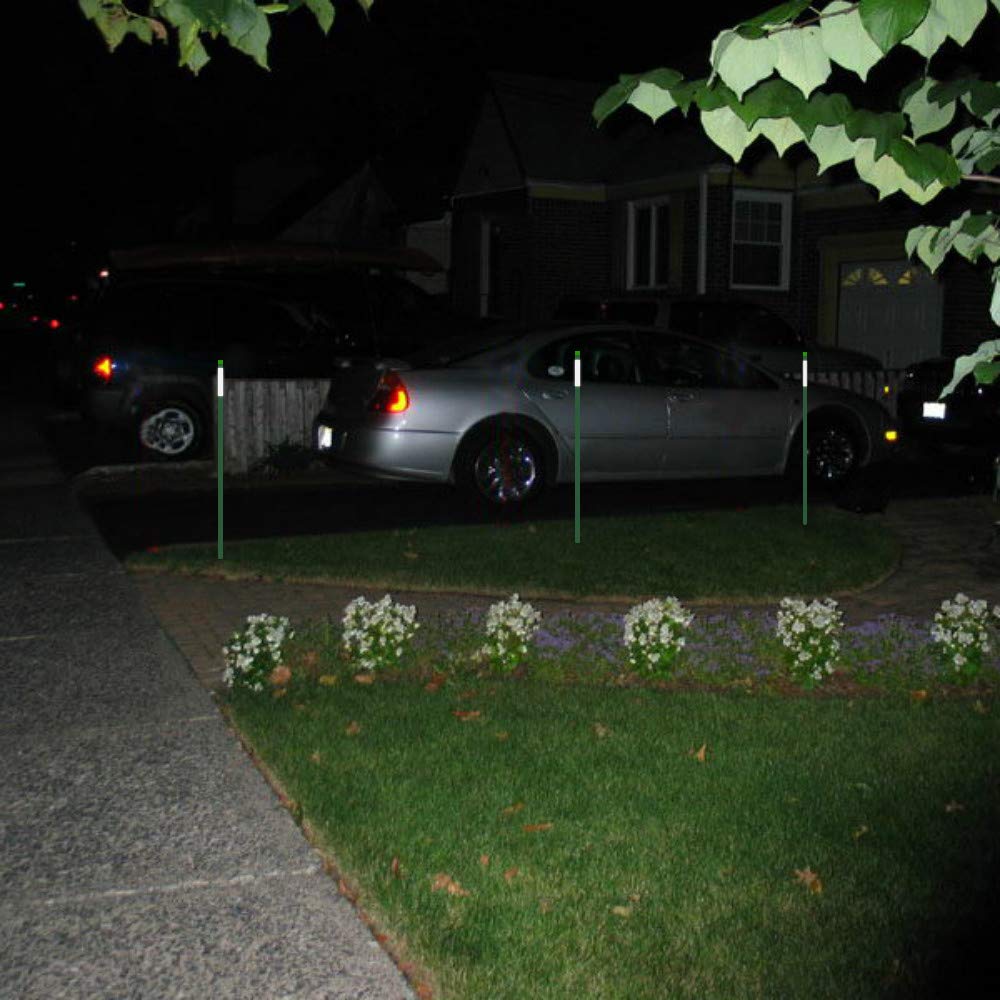 FiberMarker 20-pack markers help protect lawns and driveways from encroachment.
