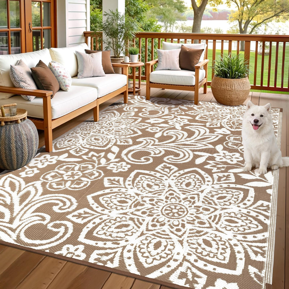 Findosom waterproof outdoor rug in blue mandala, durable for patios and decks.