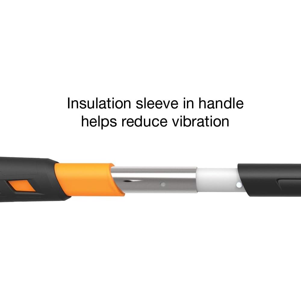 Fiskars Pro IsoCore Maul iso-core shock control minimizes vibration during splits.