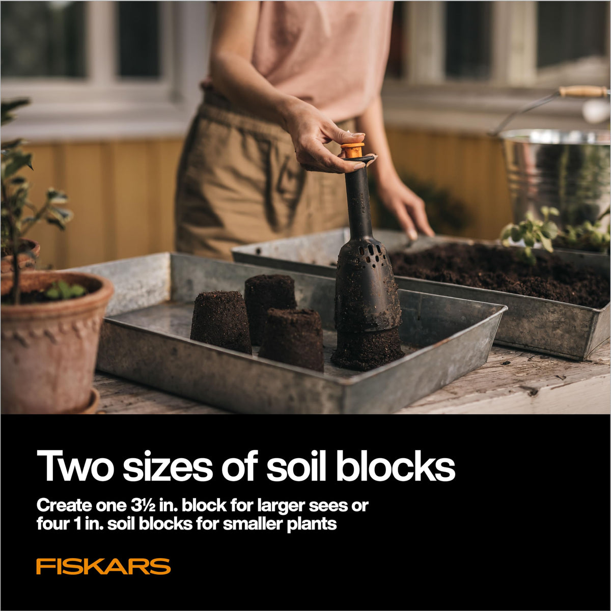 Fiskars Soil Block Maker eco-friendly tray-free design reduces waste