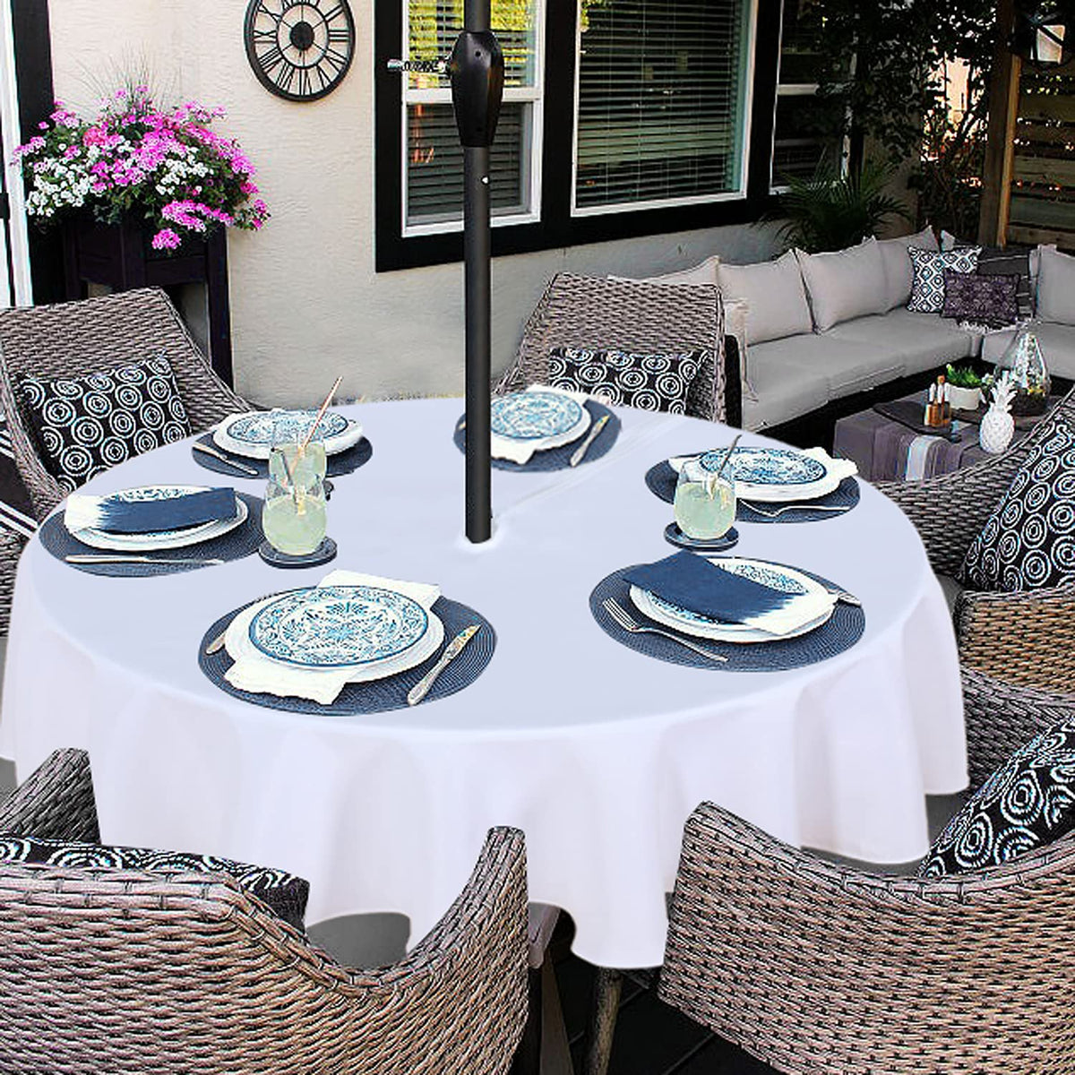 Fitable round waterproof tablecloth on a patio setup
