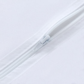 Fitable wrinkle-free tablecloth neatly covering a table
