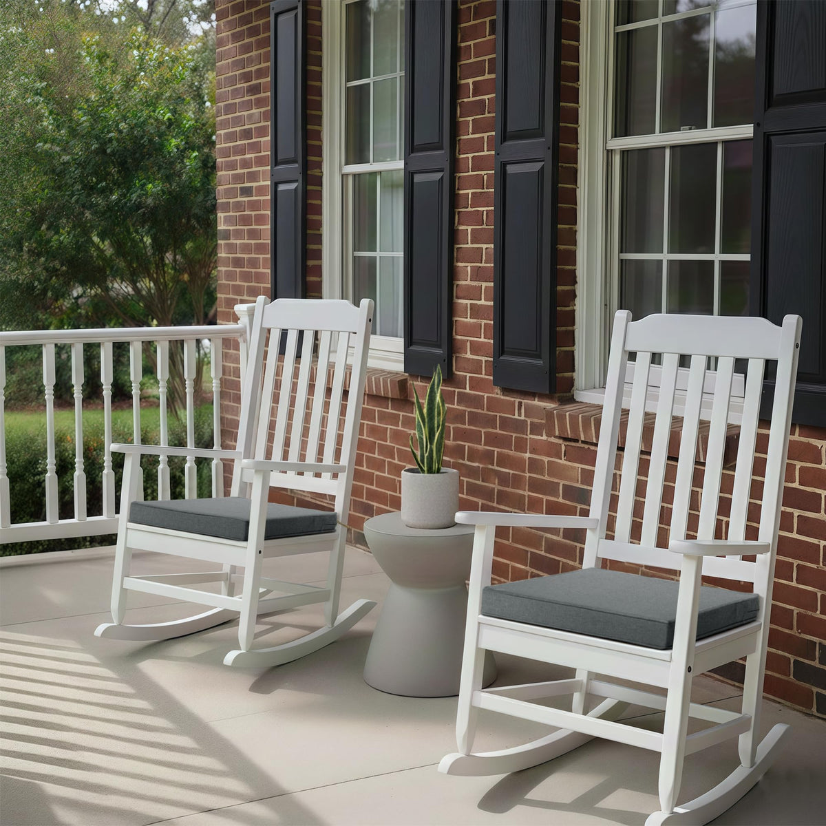 Fitfree cushions show fade-resistant fabric designed for sun exposure