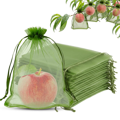 FivaoIm green organza fruit bags protect grapes while remaining translucent for inspection