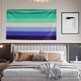 FlagLink Vincian Pride Flag packaging and hardware for setup