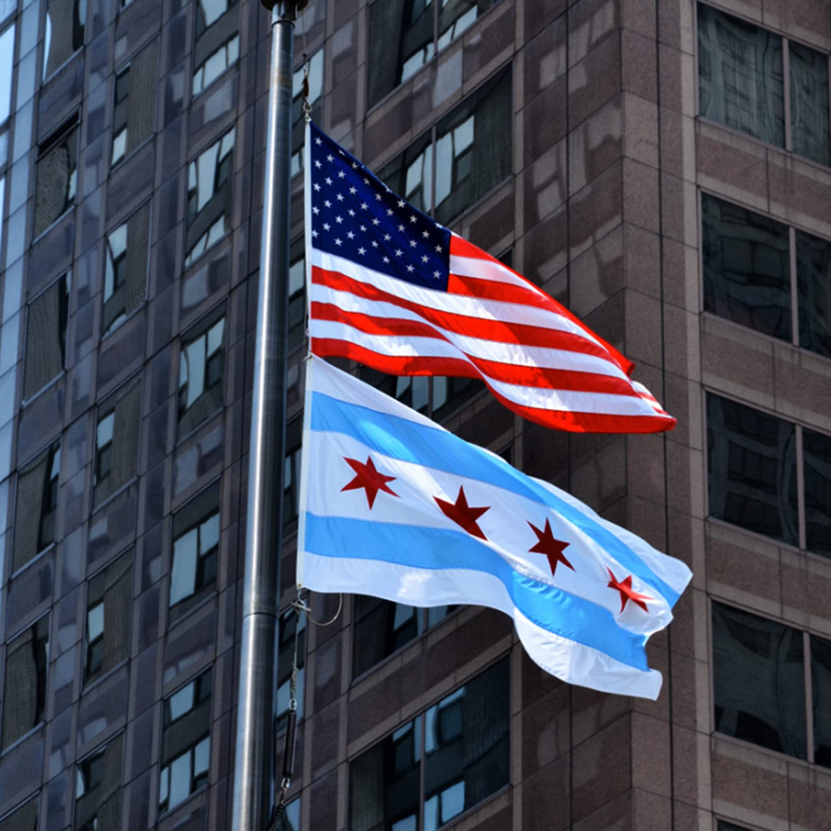 Flagolden Chicago flag brass grommets—secure mounting on poles and walls