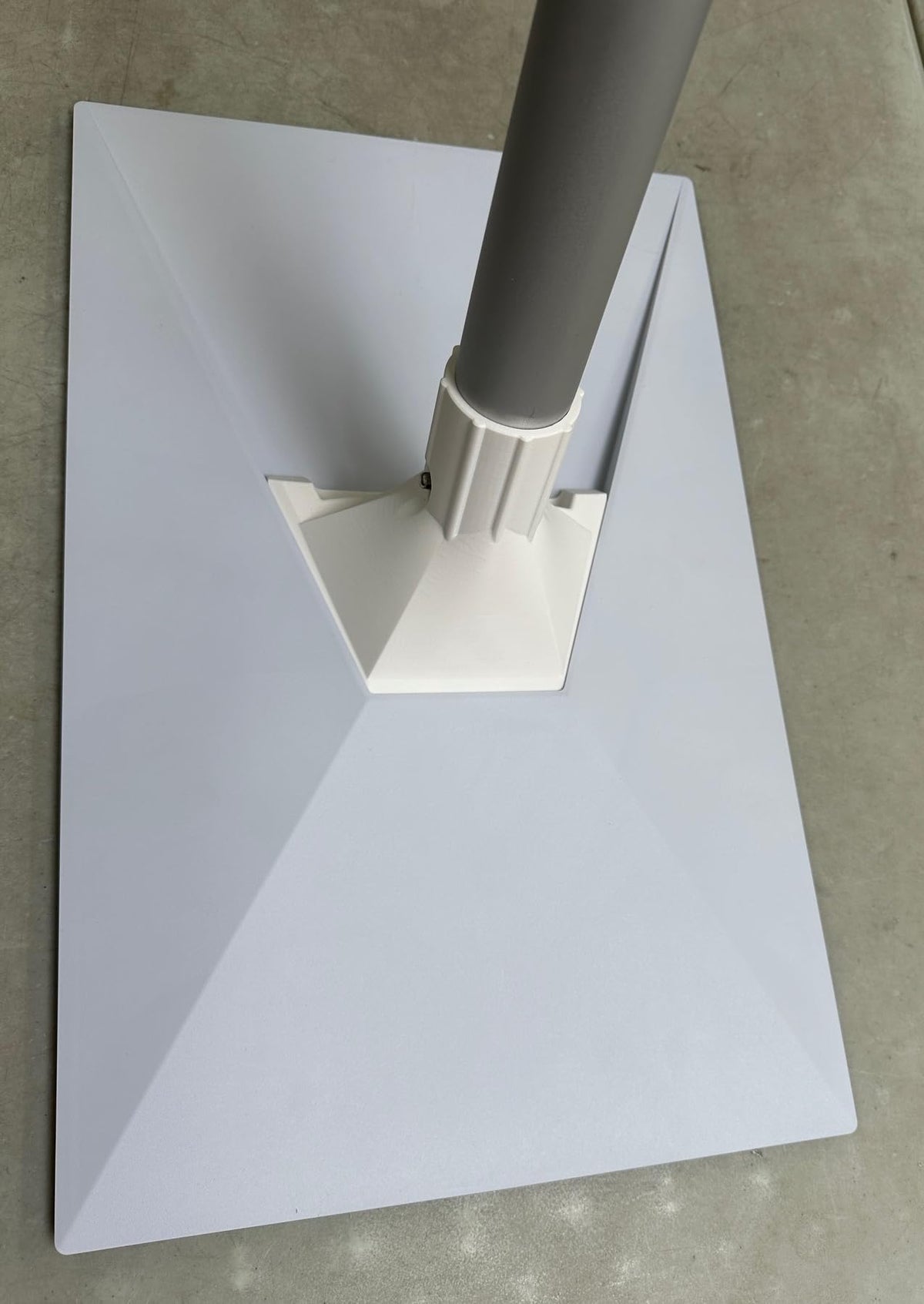 FlagPole Buddy mounts support other flagpoles up to two inches in diameter.