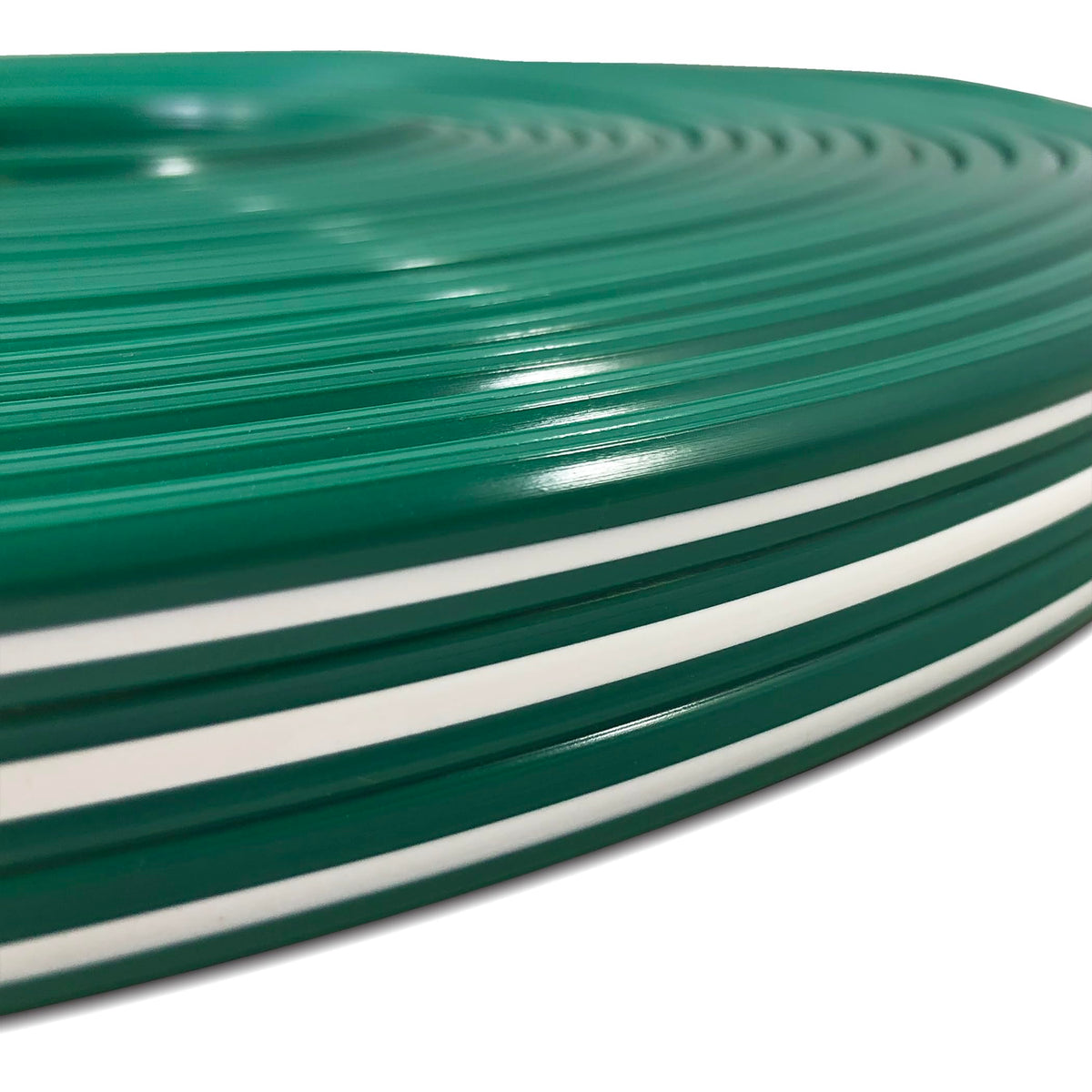 Flexon FS50 with white stripes up for sprinkling, enabling efficient lawn coverage.