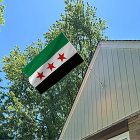 FLGCLUB Syria flag with vivid colors for long-lasting outdoor decor