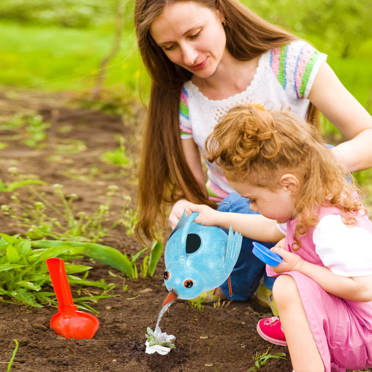FLHJYF Bird-shaped watering pot ideal for houseplants and patios.
