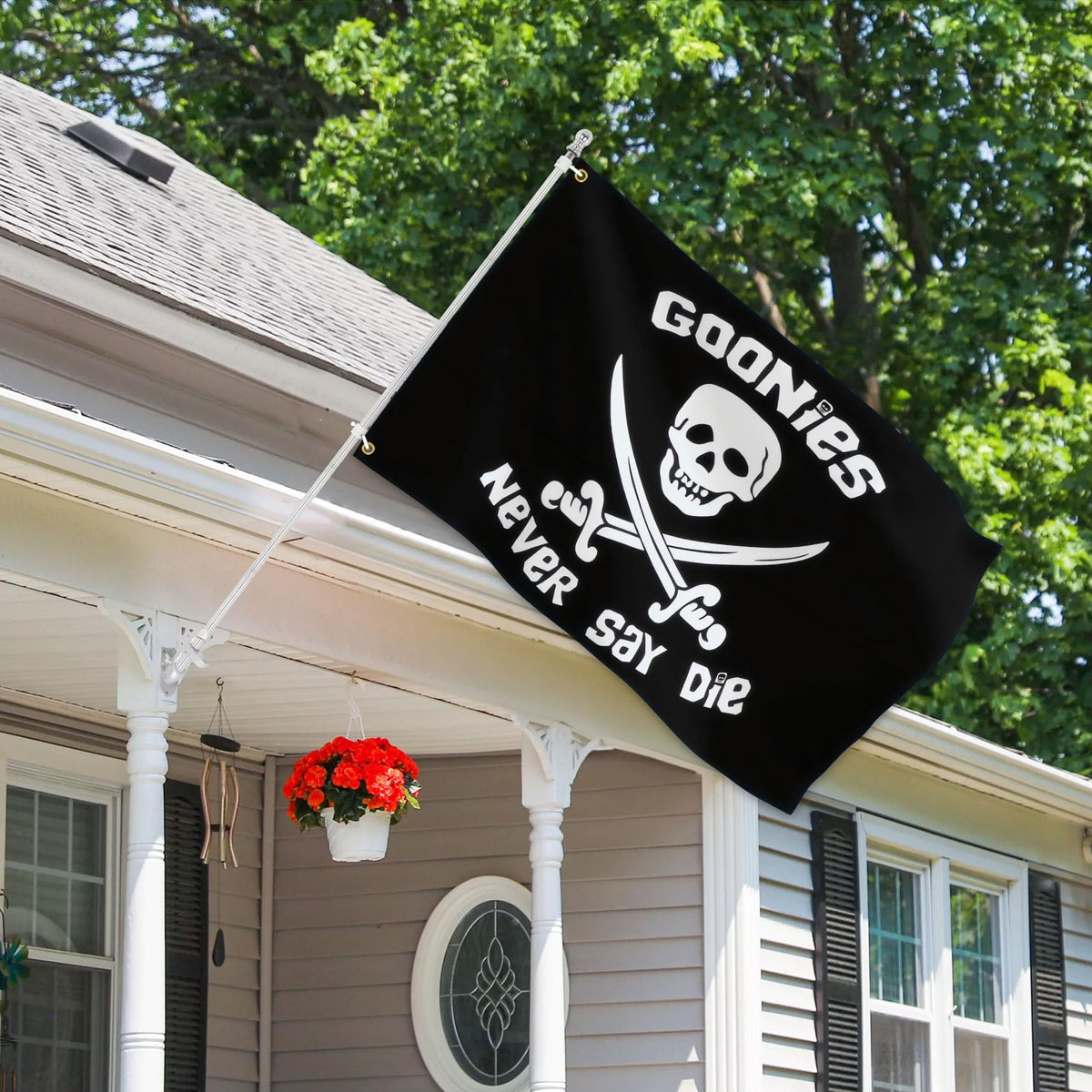 Fnaners outdoor pirate flag, sturdy banner for patios and yards