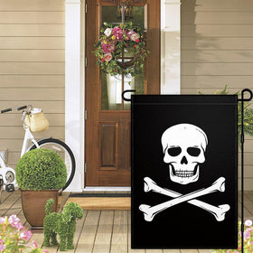 Fnaners skull garden flag 12x18 back view for yard display