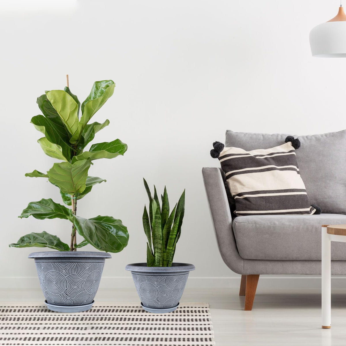 Fodetyff 14-inch planter with rolled rim for easy handling.