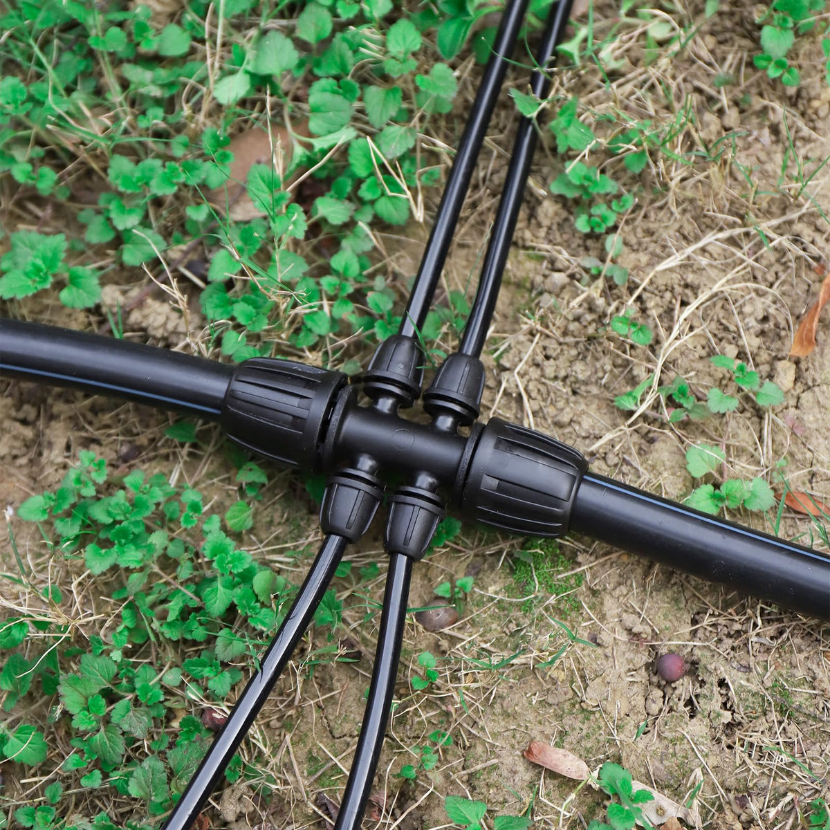 FOGWOWO durable plastic construction resists UV and aging.