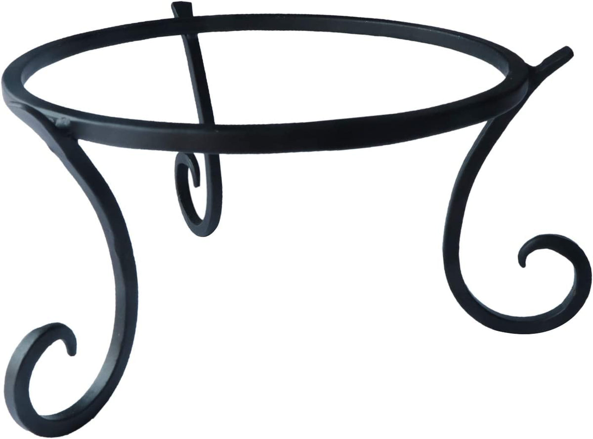 Folytiy round stand elevates bowls or planters in the garden.