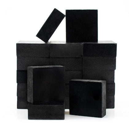 Foraineam pot riser lifts large planters for improved airflow and drainage.