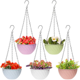 Foraineam self-watering insert helps maintain soil moisture for healthier plants