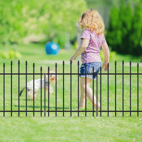 FOREHOGAR dog-friendly border fence helps contain small to medium dogs