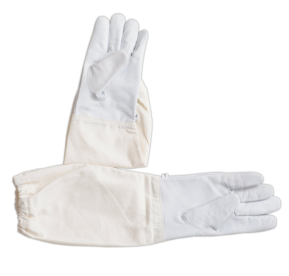 FOREST BEEKEEPING SUPPLY dexterity-focused glove in action