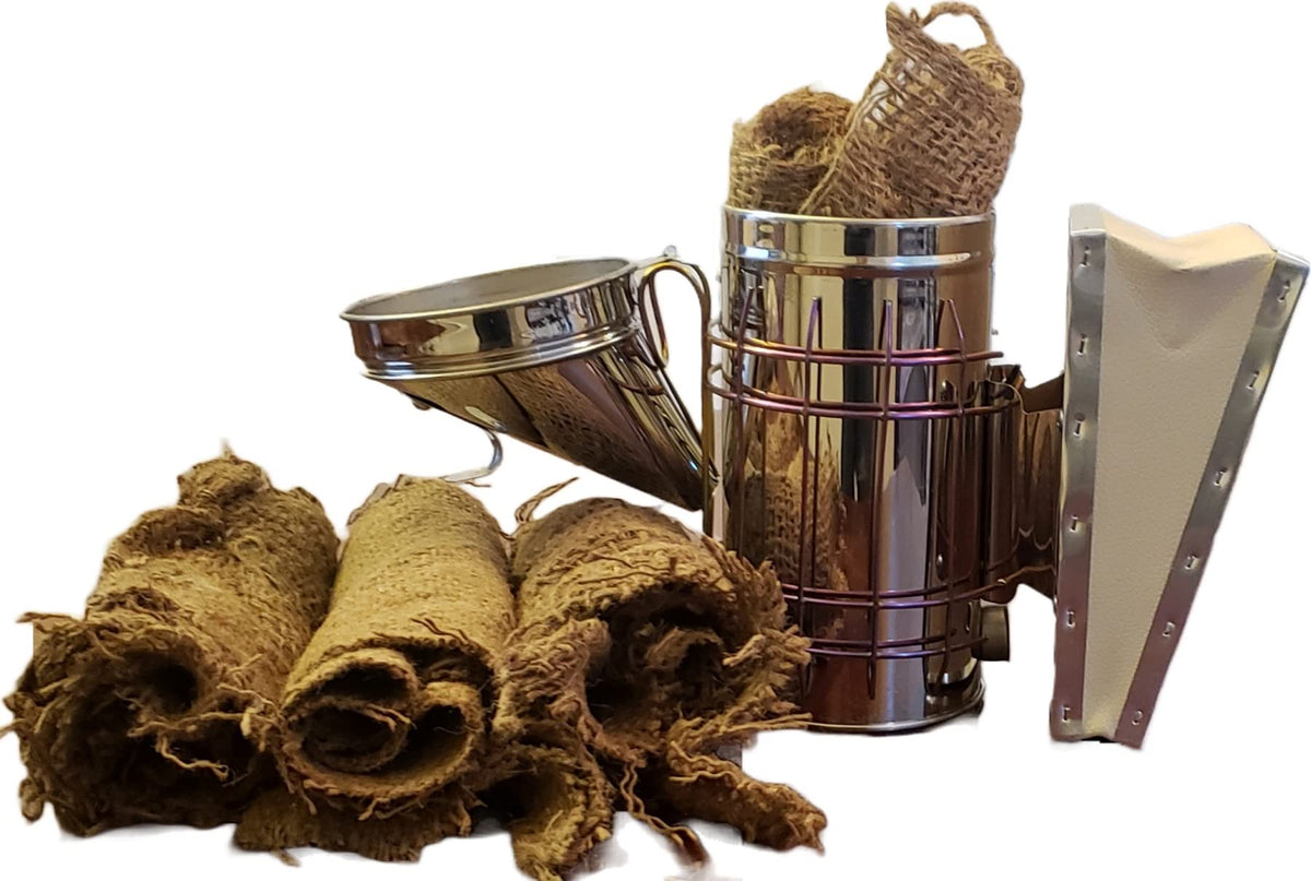 FOREST BEEKEEPING SUPPLY light, cool smoke for calmer bees during inspection
