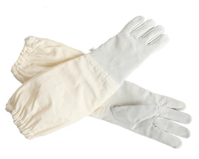 FOREST BEEKEEPING SUPPLY lightweight glove enabling precise beekeeping movements.