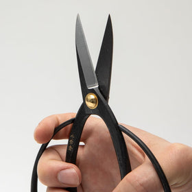 Forest Originals SenkichiKin balanced handle for comfortable long pruning sessions