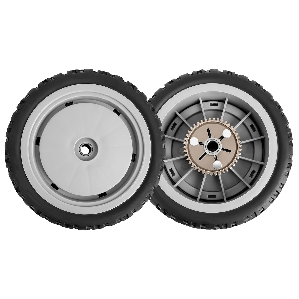 Fourtry 107-3709 rear wheel gear close-up highlighting 42 teeth for traction.