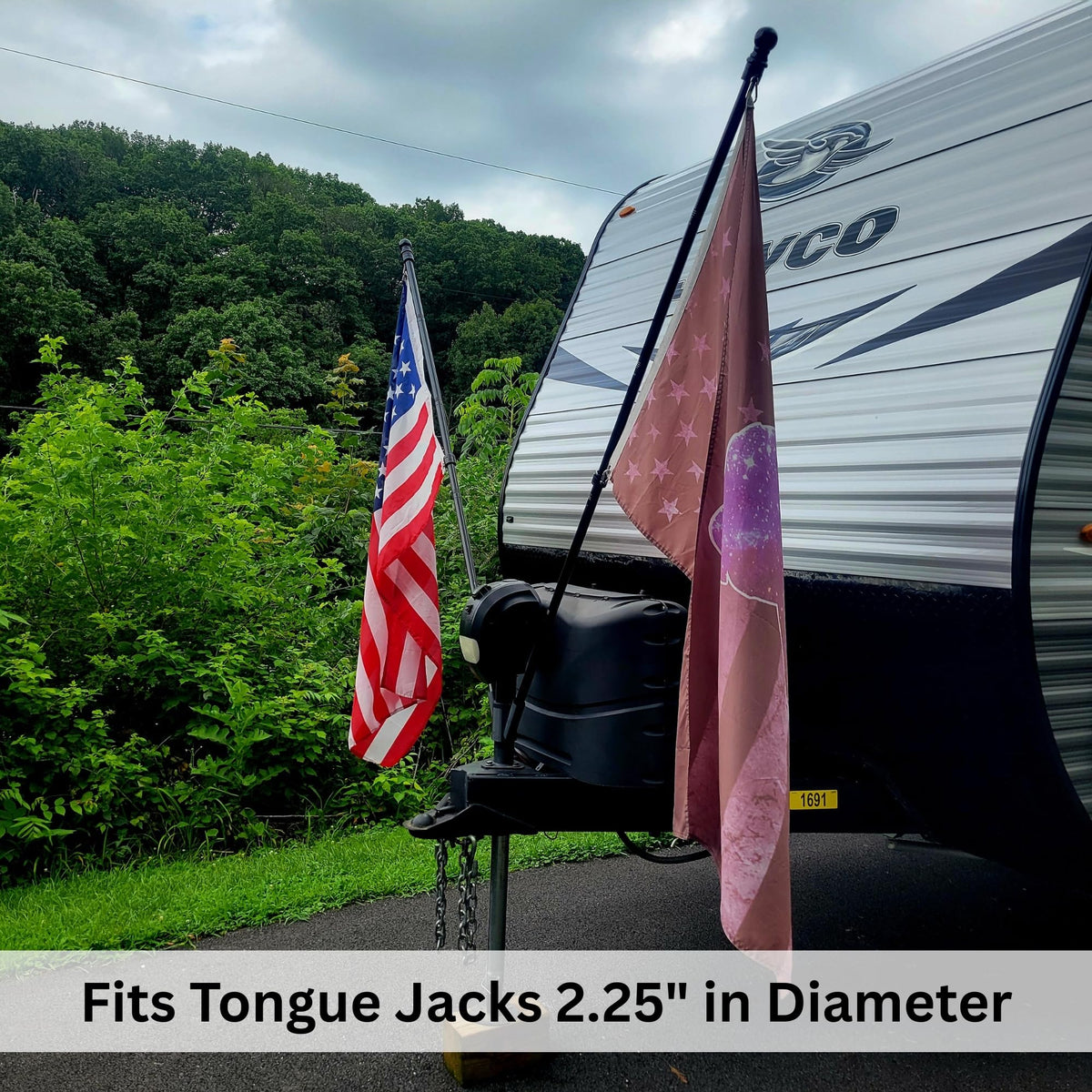 Freedom Jack durable plastic construction withstands sun and heat on trips