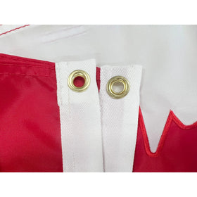 FRF FLAG 210D nylon flag resists wind and weather during outdoor use.