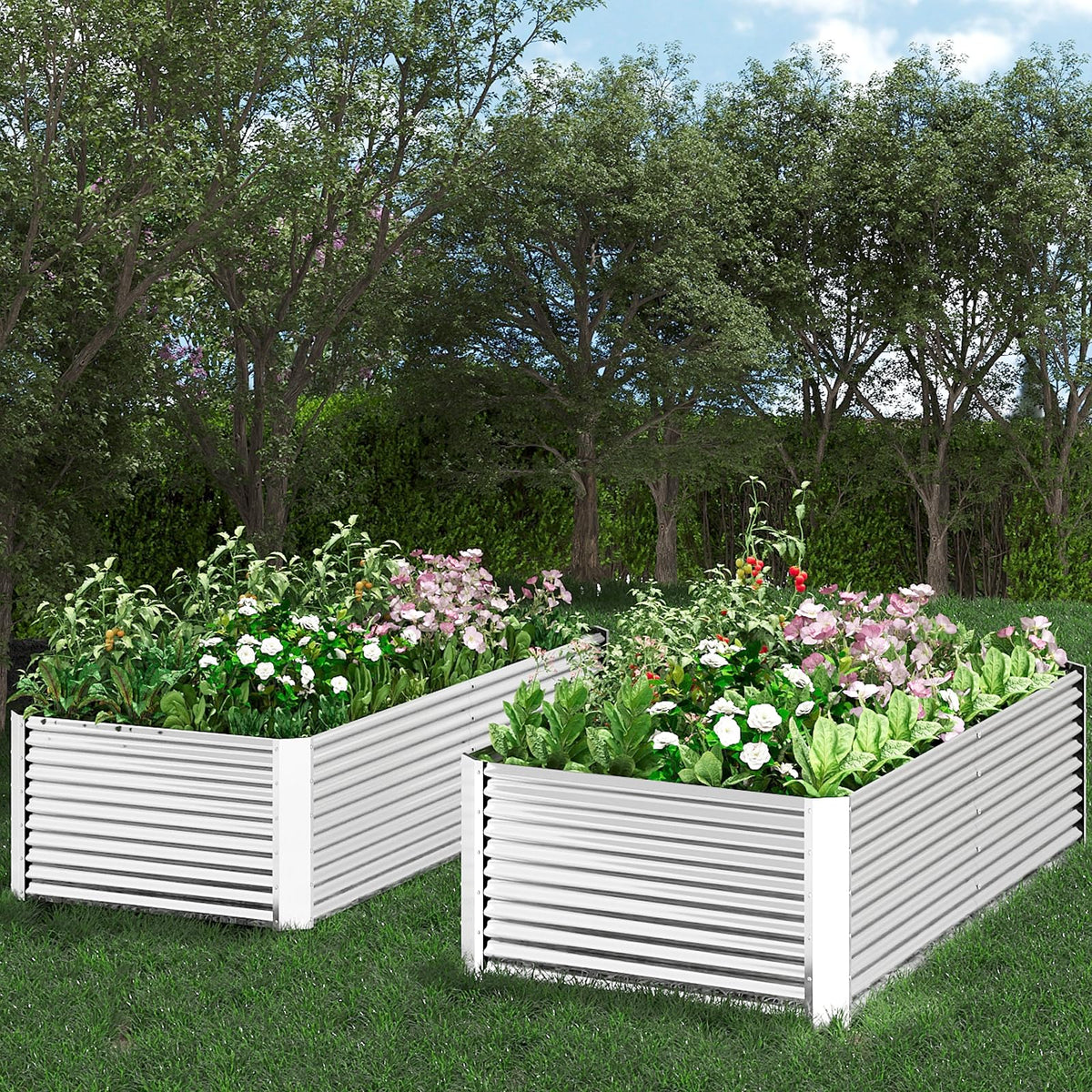 FRIZIONE two-piece bed in use demonstrates flexible garden layout.