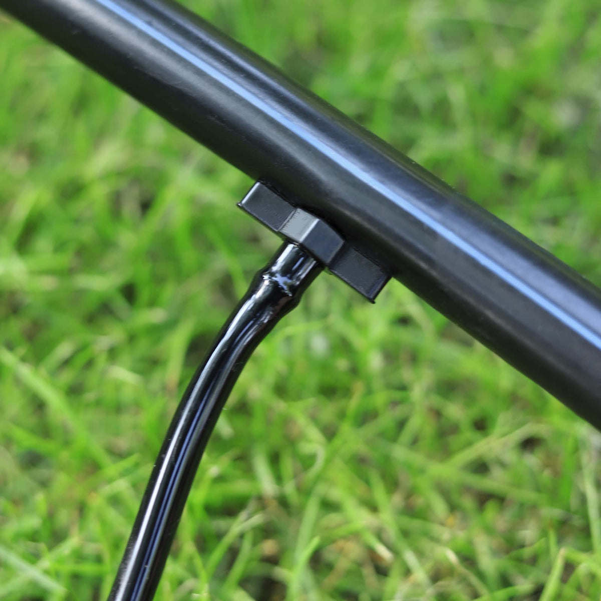 Fulaiergd easy-install barb connector— no tools needed for quick irrigation setup.