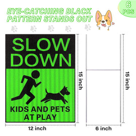 Fumete slow-down signs green double-sided back view for multi-angle visibility