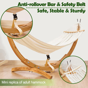 Child relaxing on the FUNLIO hammock to demonstrate comfort