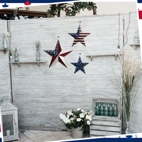 Funrous Independence Day stars decorate doors, walls, fences with bold patriotic charm.