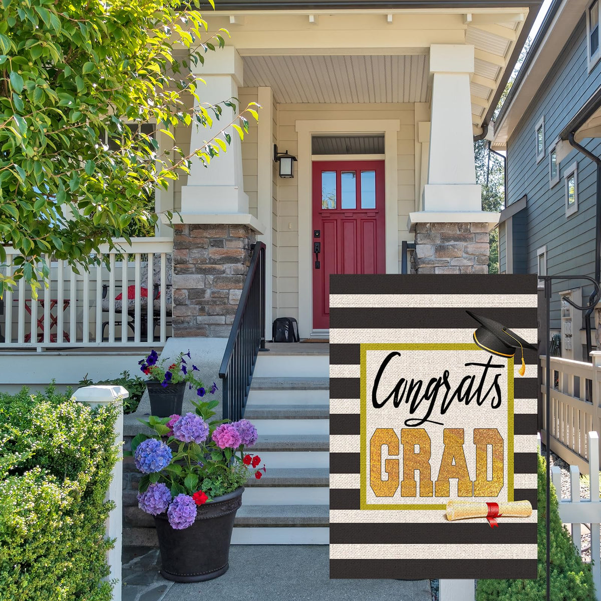 FUYUCHEN outdoor burlap grad flag highlighting rustic texture and long-lasting appeal
