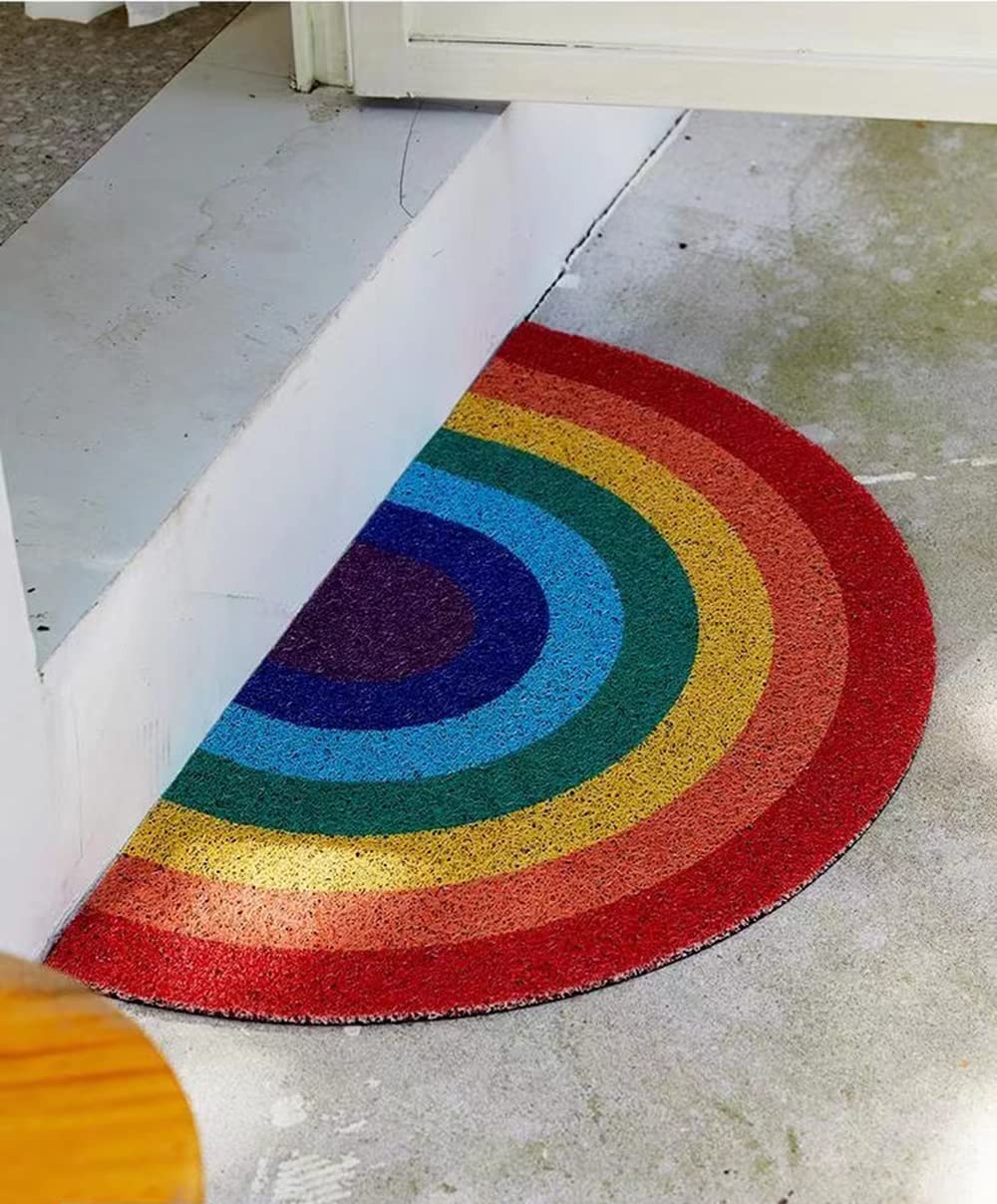 FWEHIO multi-scene decor mat blends with different home styles.