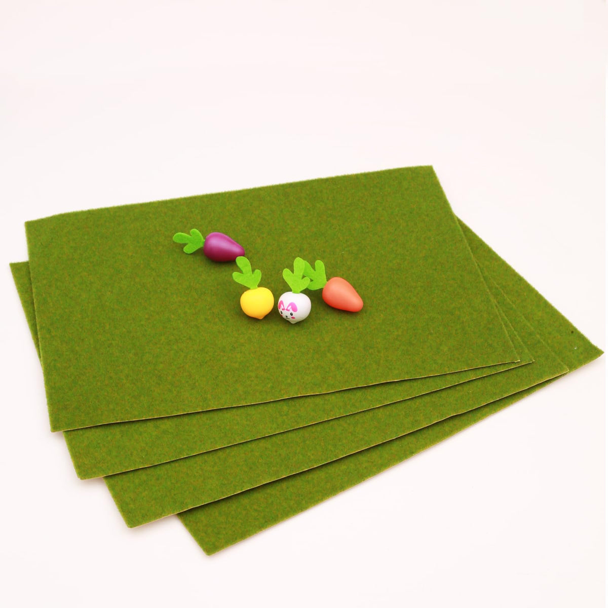FXMHEHBB green velvet turf 8x12 inch ideal for dollhouses and scenes