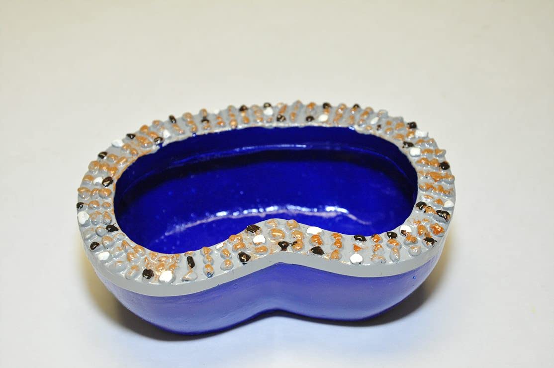G and F Products MiniGardenn pond blue close-up texture showcases craftsmanship.
