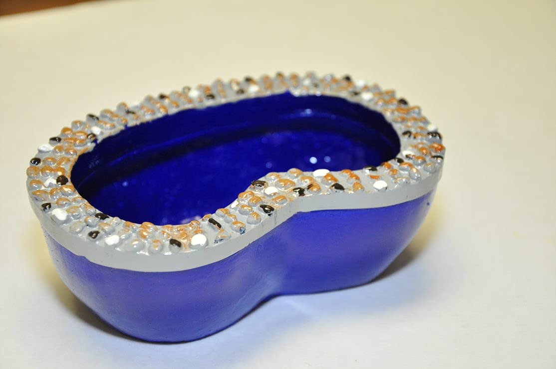 G and F Products MiniGardenn pond blue water-ready option for a realistic look.