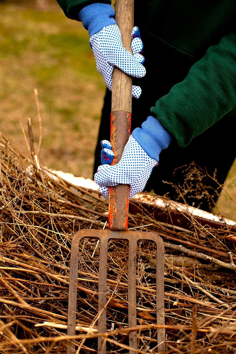 G & F Products durable, machine-washable gloves for long-term use.