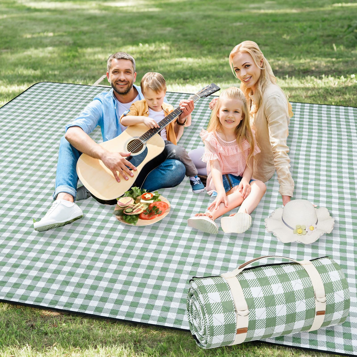 G GOOD GAIN picnic blanket 80x80 inches unfolded on grass for family picnics.