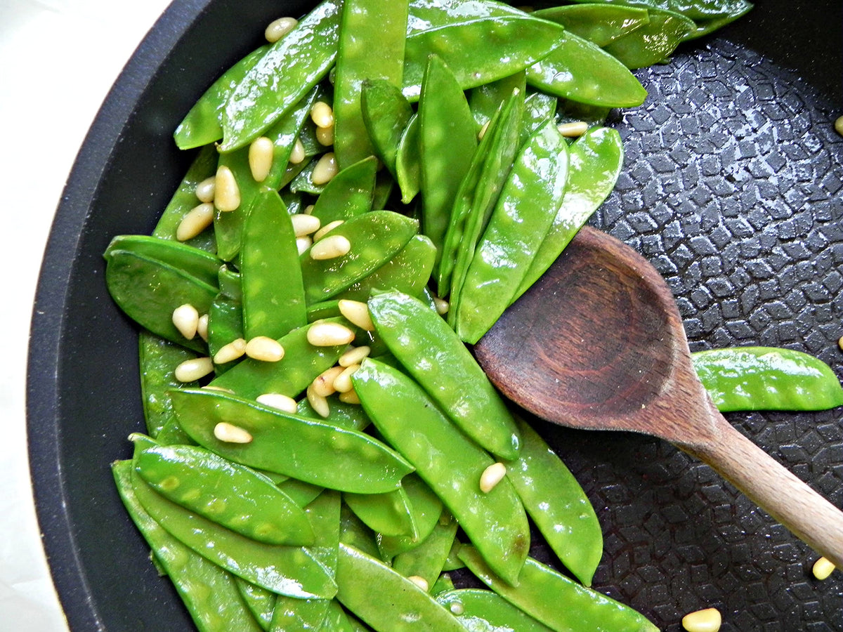 Gaea's Blessing open-pollinated, non-GMO snow pea seeds for reliable gardening.