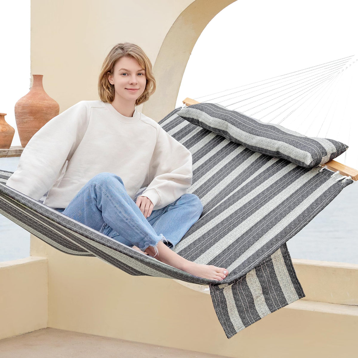 Gafete hammock double with hardwood spreader bar for stable use