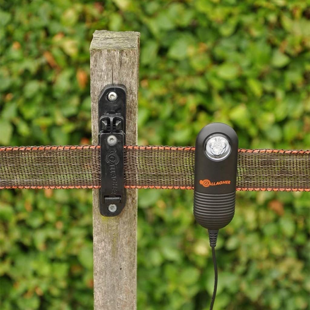 Gallagher Live Fence Indicator weather-resistant design for year-round outdoor use.
