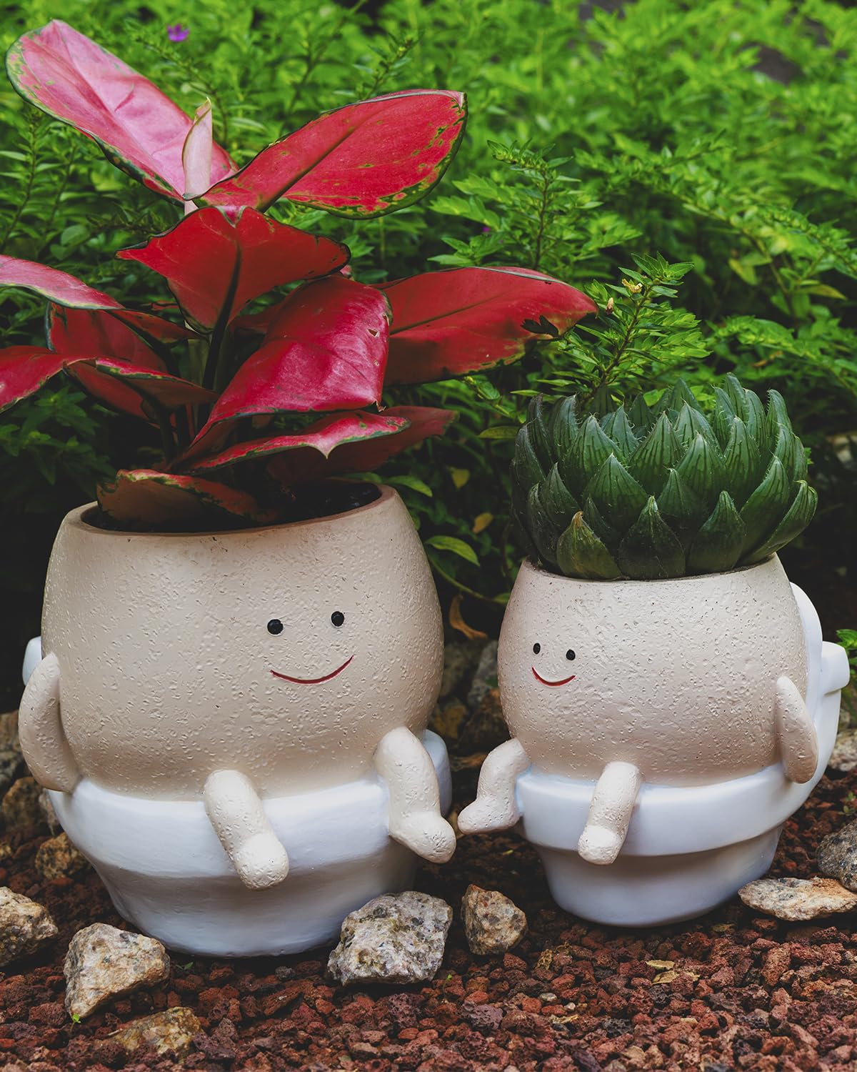 GaloTrek Smiley Face Planter drainage hole detail supports healthy plant watering.